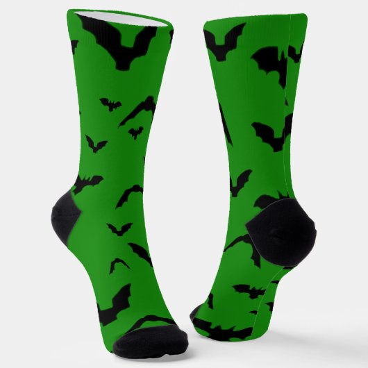 Flying Bats on Green Socken (Gewinkelt)