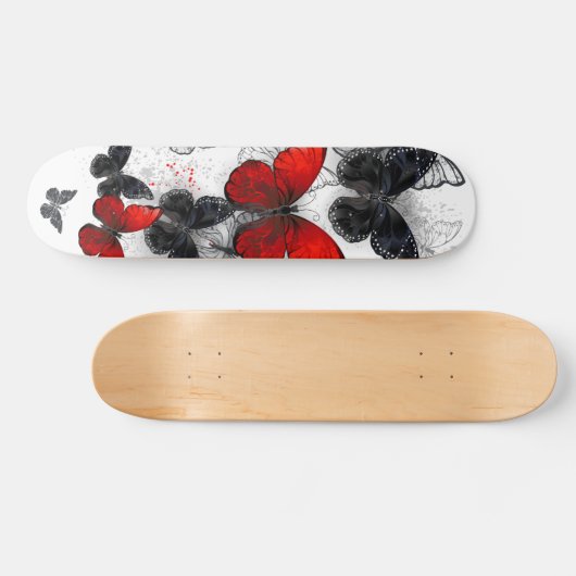 Flying Black and Red Morpho Butterfliegen Skateboard (Horizontal)