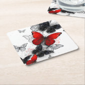 Flying Black and Red Morpho Butterfliegen Untersetzer (angewinkelt)