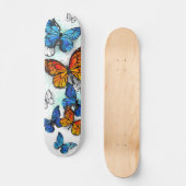 Flying Butterflies Morpho und Monarch Skateboard (Vorderseite)