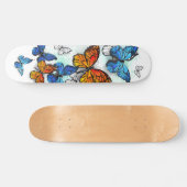 Flying Butterflies Morpho und Monarch Skateboard (Horizontal)