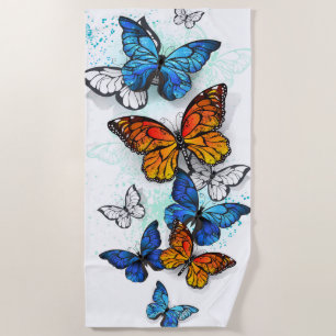 Flying Butterflies Morpho und Monarch Strandtuch