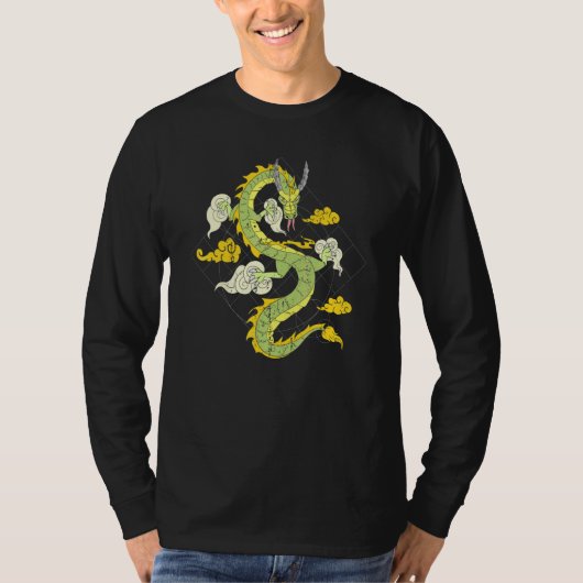Flying Dragon Mythical Creature Fantasy Animal Fir T-Shirt (Vorderseite)