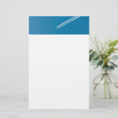 Flying Flugzeug on a blue sky background Briefpapier (Stehend Vorderseite)