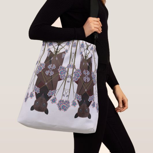 Flying Fox Crossbody Bag (2 Größen) Tragetaschen Mit Langen Trägern (Von Nahem)