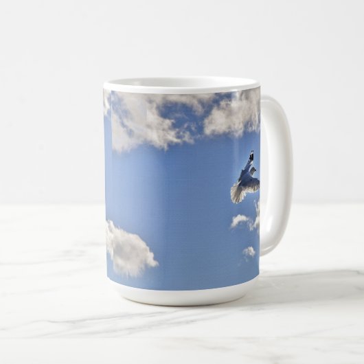 Flying Gull & Clouds Wildlife Birdlover Geschenk Kaffeetasse (VorderseiteRechts)