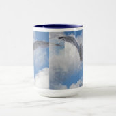 Flying Gull & Clouds Wildlife Birdlover Geschenk Tasse (Zentrum)