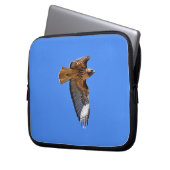 Flying Juvenile Red-Tail Hawk Wildlife Sleeve (Vorderseite Links)