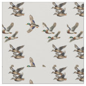 Flying Mallard Ducks Stoff (Nahaufnahme)