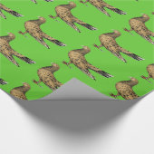 Flying Oriental Roller Pigeon Almond Geschenkpapier (Ecke)