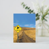 Flying Pig Road Sign Postkarte (Stehend Vorderseite)