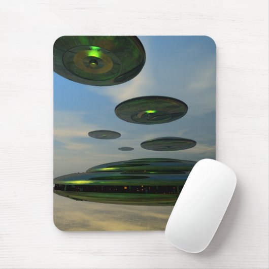 Flying Saucer Fleet Mousepad (Mit Mouse)