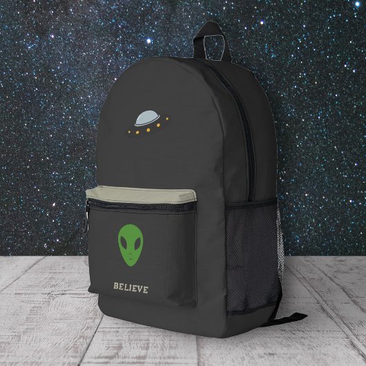 Flying Saucer & Green Alien Bedruckter Rucksack