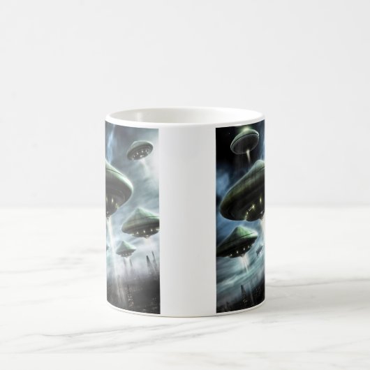 Flying Saucer Invasion Kaffeetasse (Mittel)