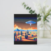 Flying Saucer über Wüstenlandschaft Postkarte (Stehend Vorderseite)