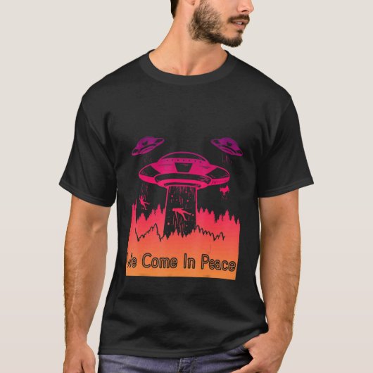 Flying Saucer UFO Astronauts are Aliens 8 T-Shirt (Vorderseite)