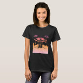 Flying Saucer UFO Astronauts are Aliens T-Shirt (Vorne ganz)