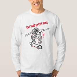 Flying Skater machen Halbair-Skateboarding T-Shirt