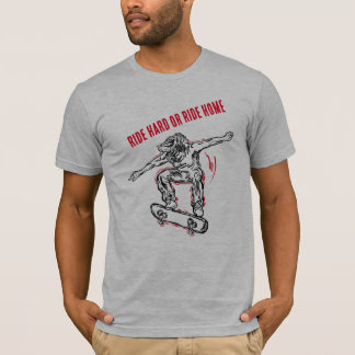 Flying Skater machen Halbair-Skateboarding T-Shirt