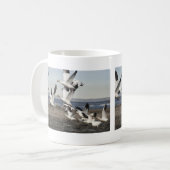Flying Snow Gese Kaffeetasse (Vorderseite Links)