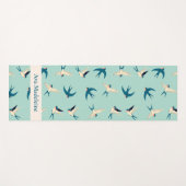 Flying Swallow Aqua Blue Individuelle Name Yogamatte (Vorderseite (Horizontal))