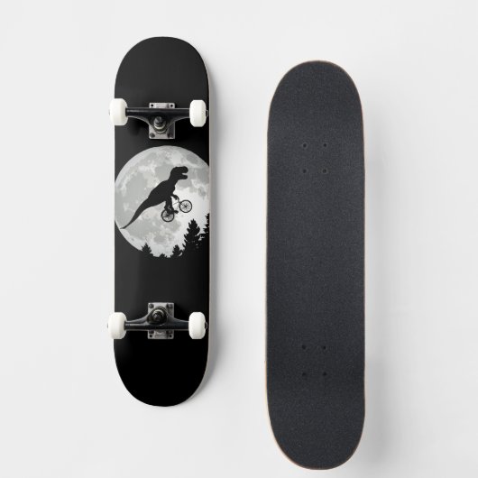 Flying T-Rex im Night Sky Pop Culture Skateboard (Vorderseite)