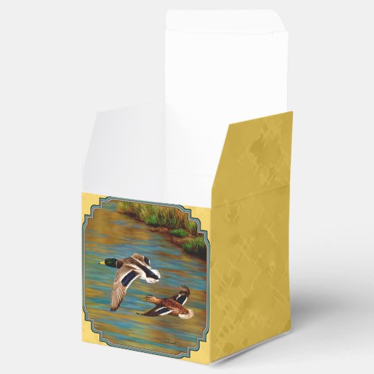 Flying Wild Ducks Yellow Geschenkschachtel (Geöffnet)