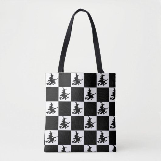Flying Witch Black & White Checkered Tasche (Vorderseite)