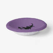 Flying Witch - Lila - Frohes Halloween - Pappteller (Gewinkelt)