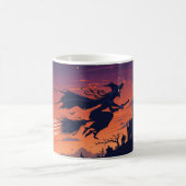 Flying Witch Tasse | Klassischer Halloween-Kaffeeb (Mittel)