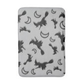 Flying witter zwischen Halbmond zu Halloween-Nacht Badematte (Vorderseite Vertikal)