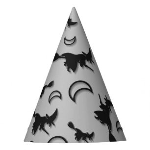 Flying witter zwischen Halbmond zu Halloween-Nacht Partyhütchen