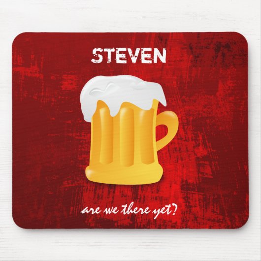 Foamy Beer Tasse auf Grunge Rot Abstrakt Hintergru Mousepad (Vorne)