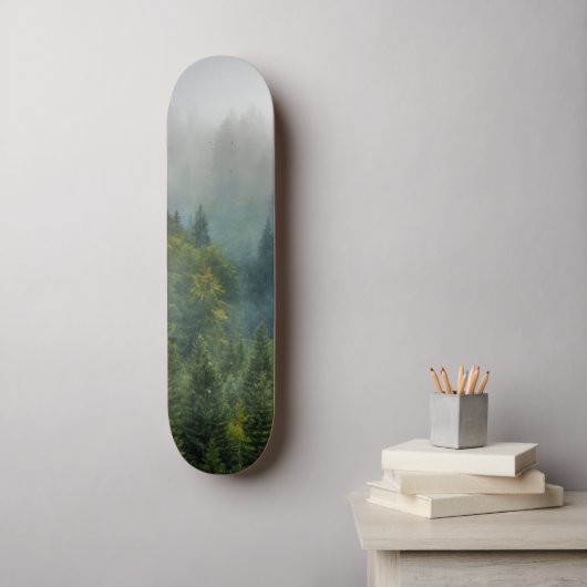 Foggy Forest Landschaft Coole Landschaft Skateboard (Wandkunst)