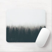 Foggy Forest Pine Mountain Ästhetische Kunst Mousepad (Mit Mouse)