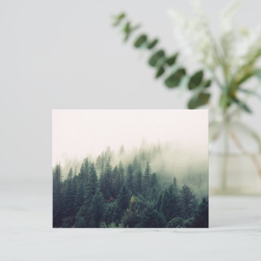 Foggy Forest Postkarte (Stehend Vorderseite)
