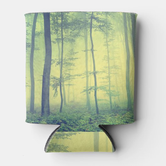 Foggy Forest: Vintages Frühling Foto. Dosenkühler (Vorderseite)