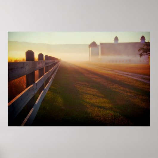 Foggy Morning Farm | Fence at Sunrise Poster (Vorne)
