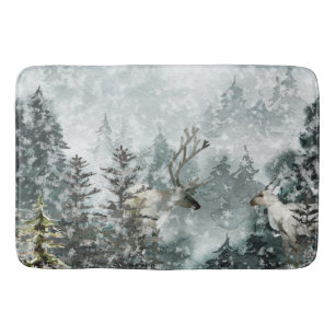 Foggy Mountain Snowy Woodland Forest Stag Deer Badematte