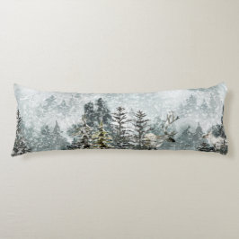 Foggy Mountain Snowy Woodland Forest Stag Deer Seitenschläferkissen