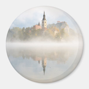 Foggy Sonnenaufgang am Bled-See Magnet