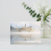 Foggy Sonnenaufgang am Bled-See Postkarte (Stehend Vorderseite)