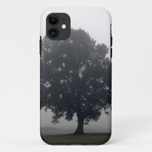 Foggy Tree Case-Mate iPhone Hülle (Rückseite)