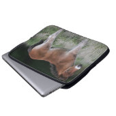 Fohlen stehend laptopschutzhülle (Vorne Knopf)