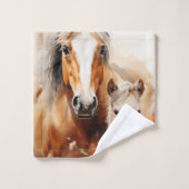 Fohlen und Pferd auf der Mohnwiese Badhandtuch Set (Waschlappen)