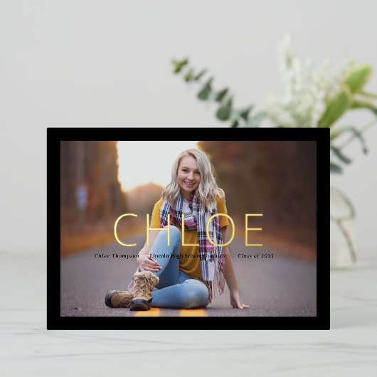 Foil Stilvolle Black Minimal Abschluss Ankündigung (Stehend vorne)