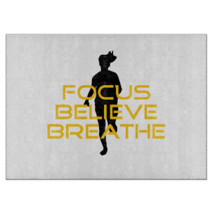 Fokus glaubt Breathe Gelbe Running Fitness Schneidebrett