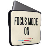 Fokus-Modus AN Laptop-Hülle Laptopschutzhülle (Vorne Rechts)