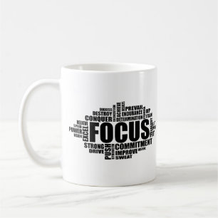 FOKUS – Motivierendes Wort-Cloud-Design Kaffeetasse
