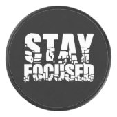 Fokussiert bleibe | Motivierend Satz mit weißem Te Eishockey Puck (Vorderseite)